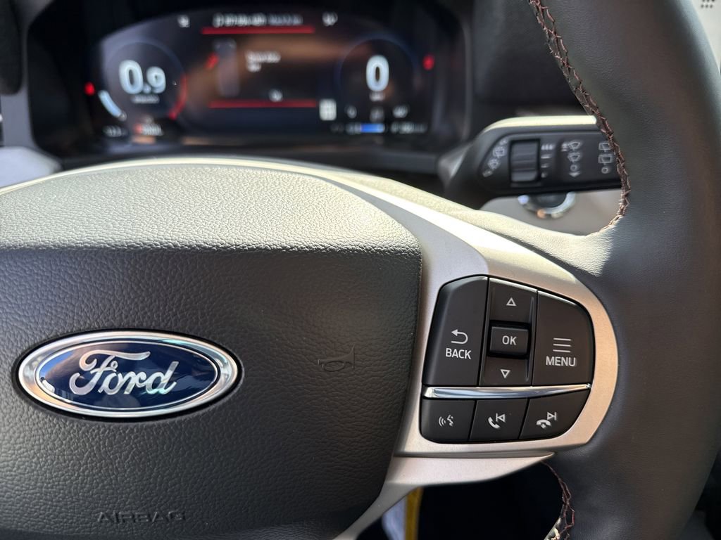 New 2026 Ford Explorer Active w/ Active Comfort Package image 26
