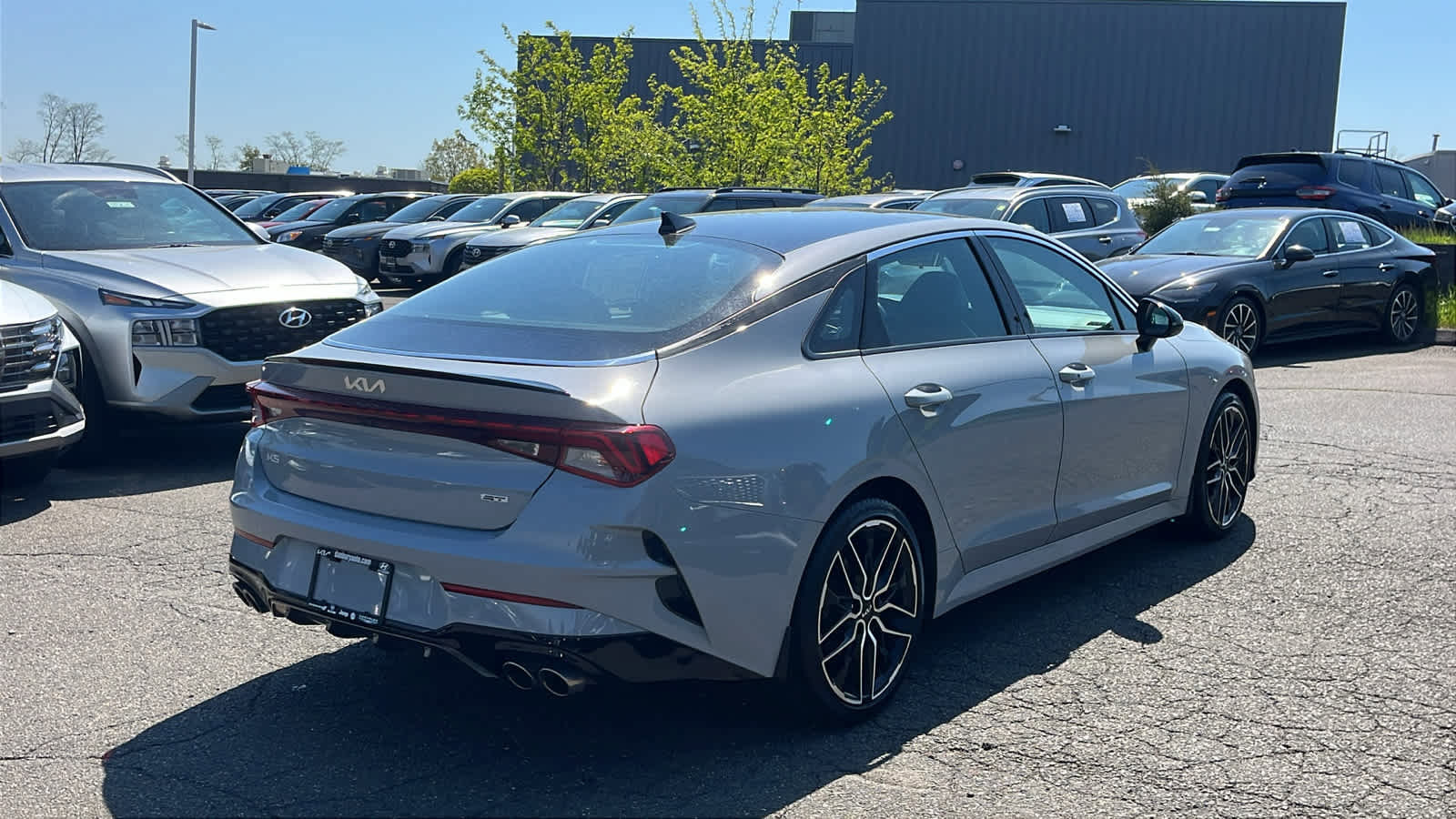 Used 2023 Kia K5 GT FWD image 4