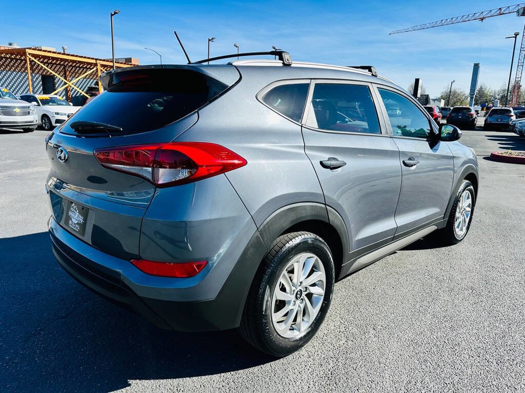 Used 2016 Hyundai Tucson SE w/ Option Group 02 image 8