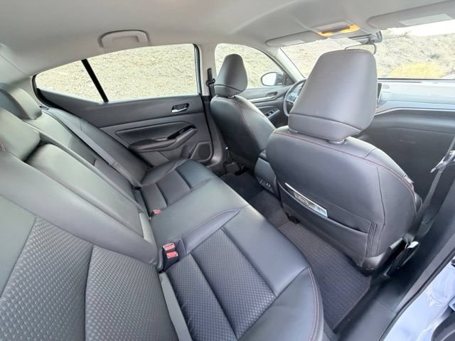 Certified 2025 Nissan Altima 2.5 SR FWD image 28