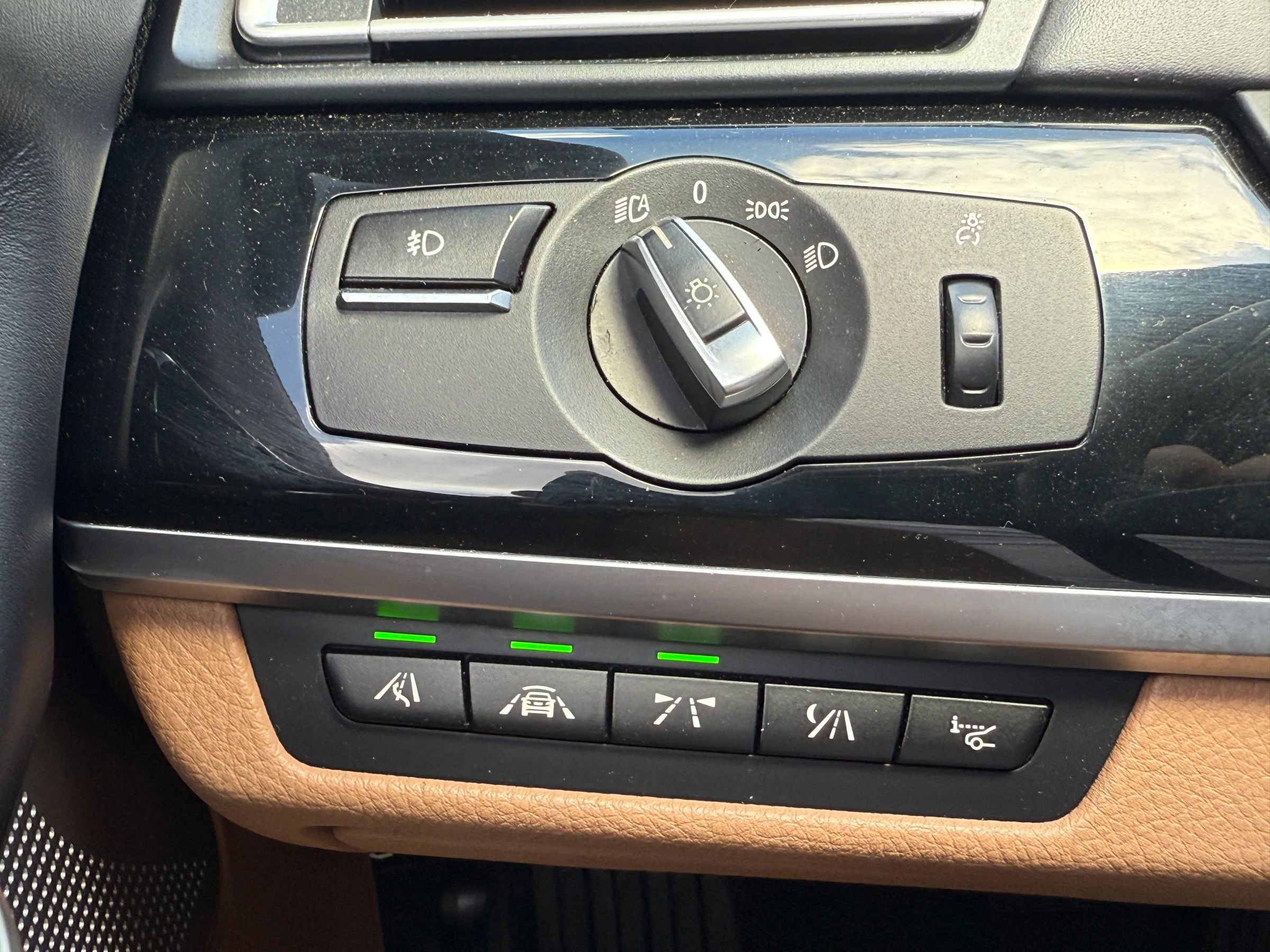 Used 2013 BMW ALPINA B7 xDrive image 40