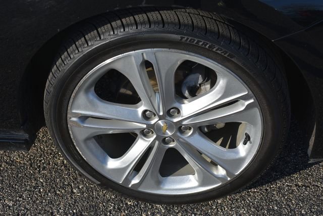 Certified 2018 Chevrolet Cruze Premier FWD image 12