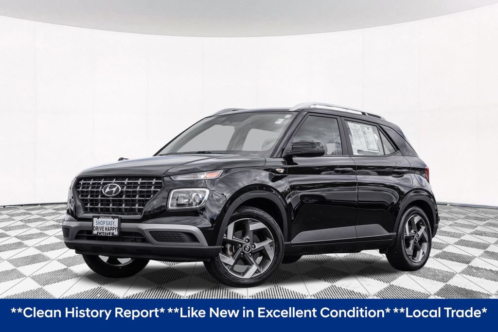 Used 2023 Hyundai Venue SEL w/ Cargo Package FWD image 2