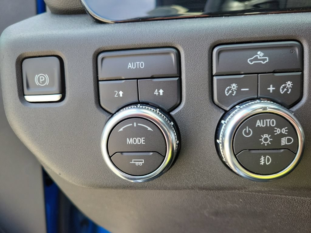 Used 2023 GMC Sierra 1500 Elevation AWD/4WD image 22