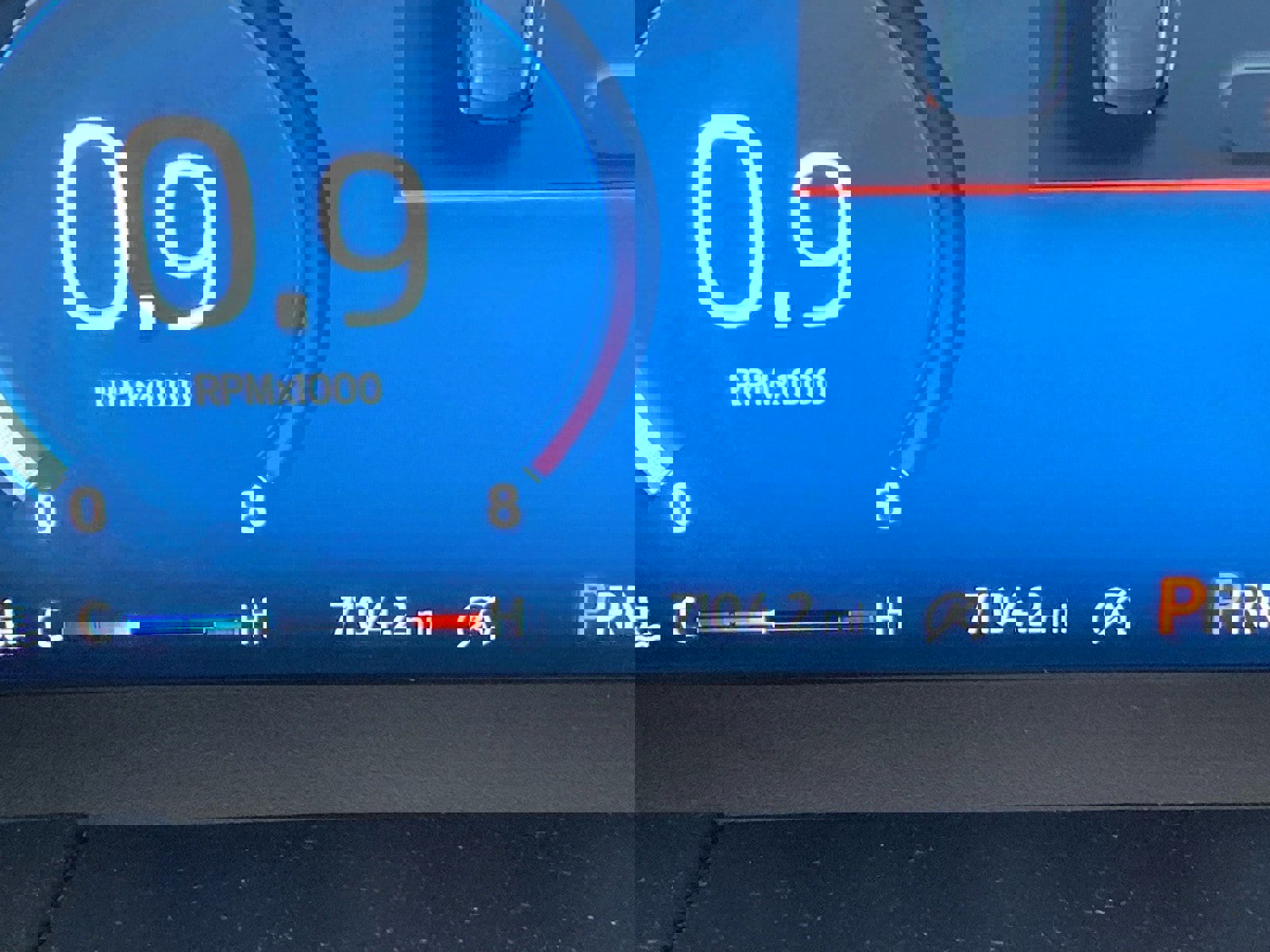 Used 2023 Ford Escape Platinum w/ Premium Technology Package image 16