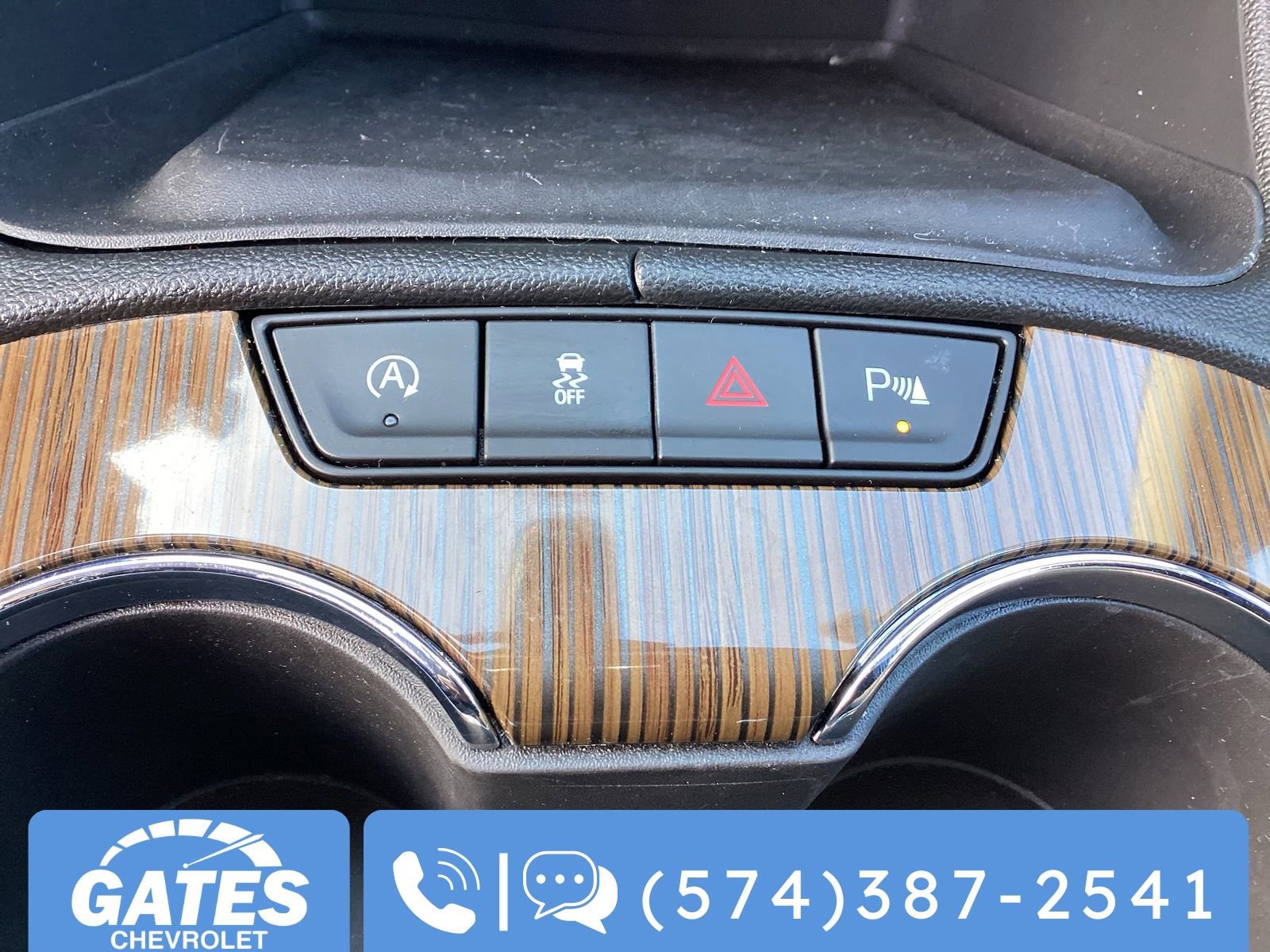 Used 2023 GMC Acadia SLE w/ Driver Convenience Package image 37