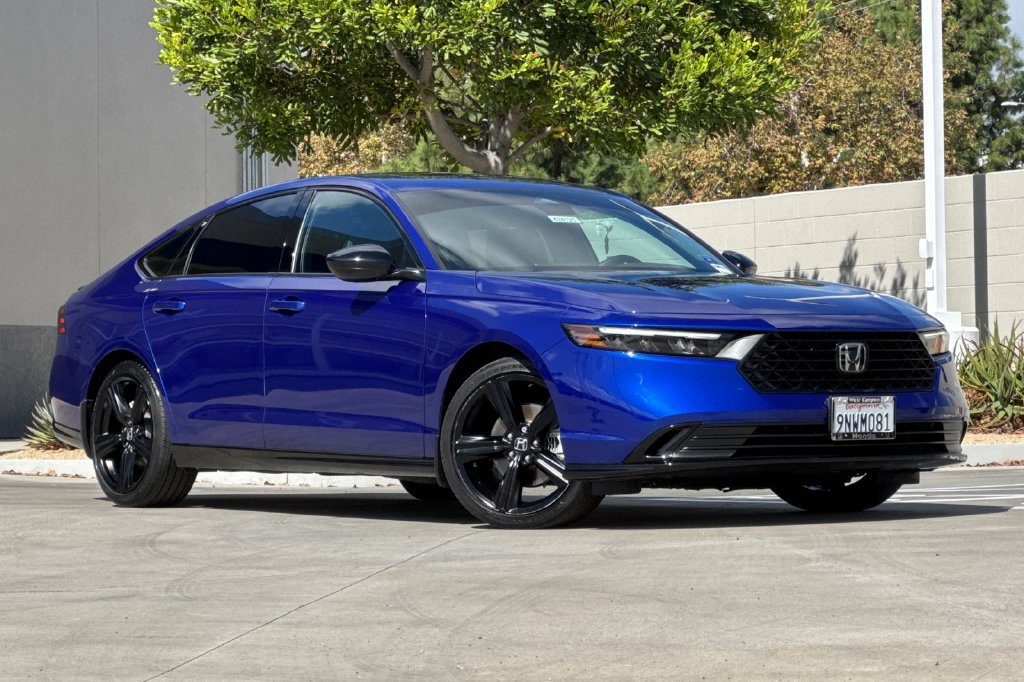 Certified 2024 Honda Accord Sport image 2
