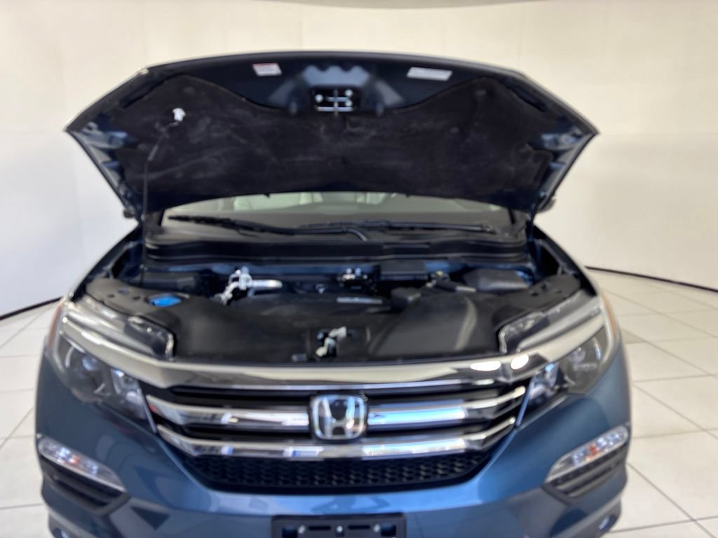Used 2017 Honda Pilot Touring image 11