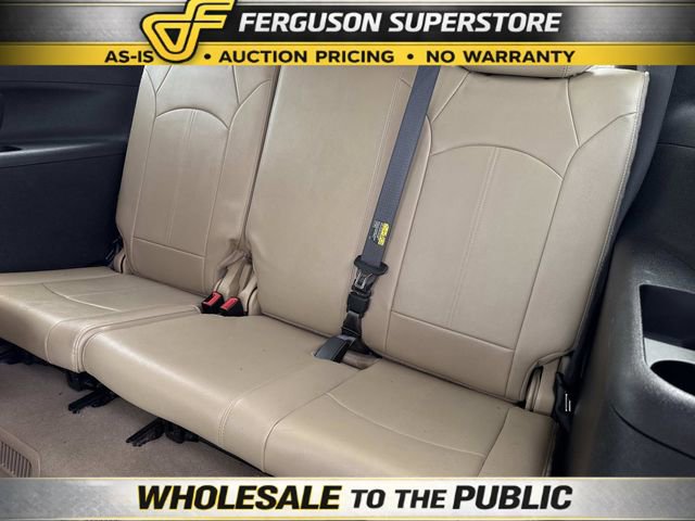 Used 2012 GMC Acadia SLT image 17