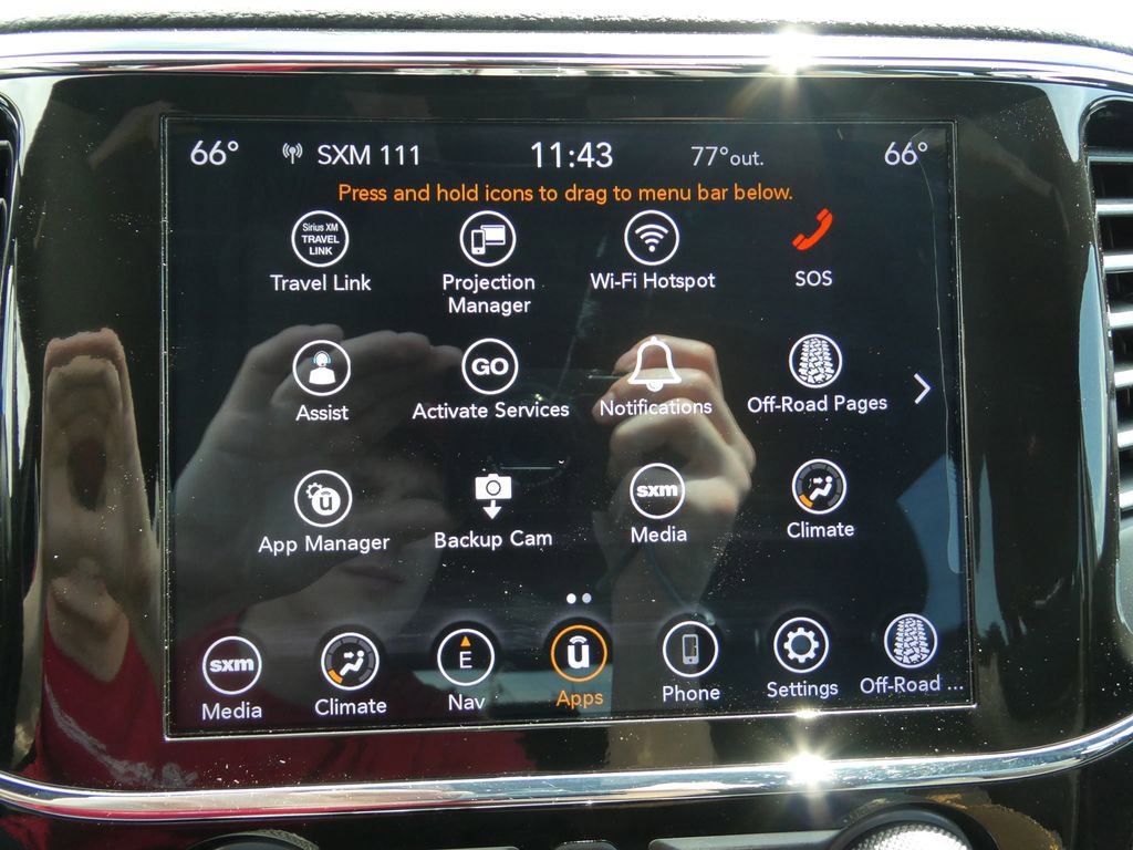 Used 2022 Jeep Grand Cherokee Laredo E AWD/4WD image 29