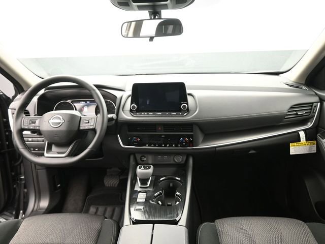 New 2026 Nissan Rogue SV w/ Cold Weather Package FWD image 25