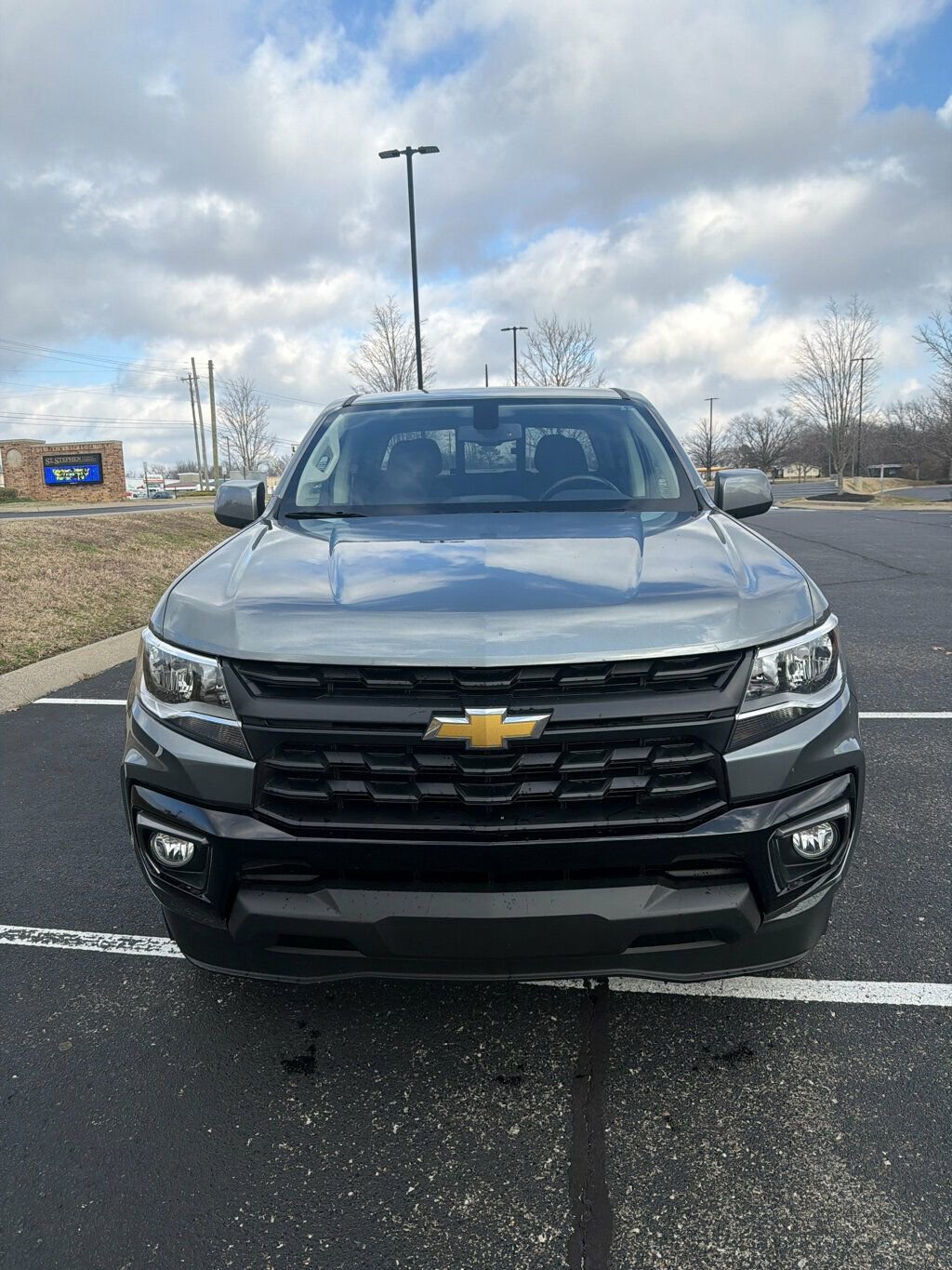 Used 2022 Chevrolet Colorado LT w/ LT Convenience Package image 2