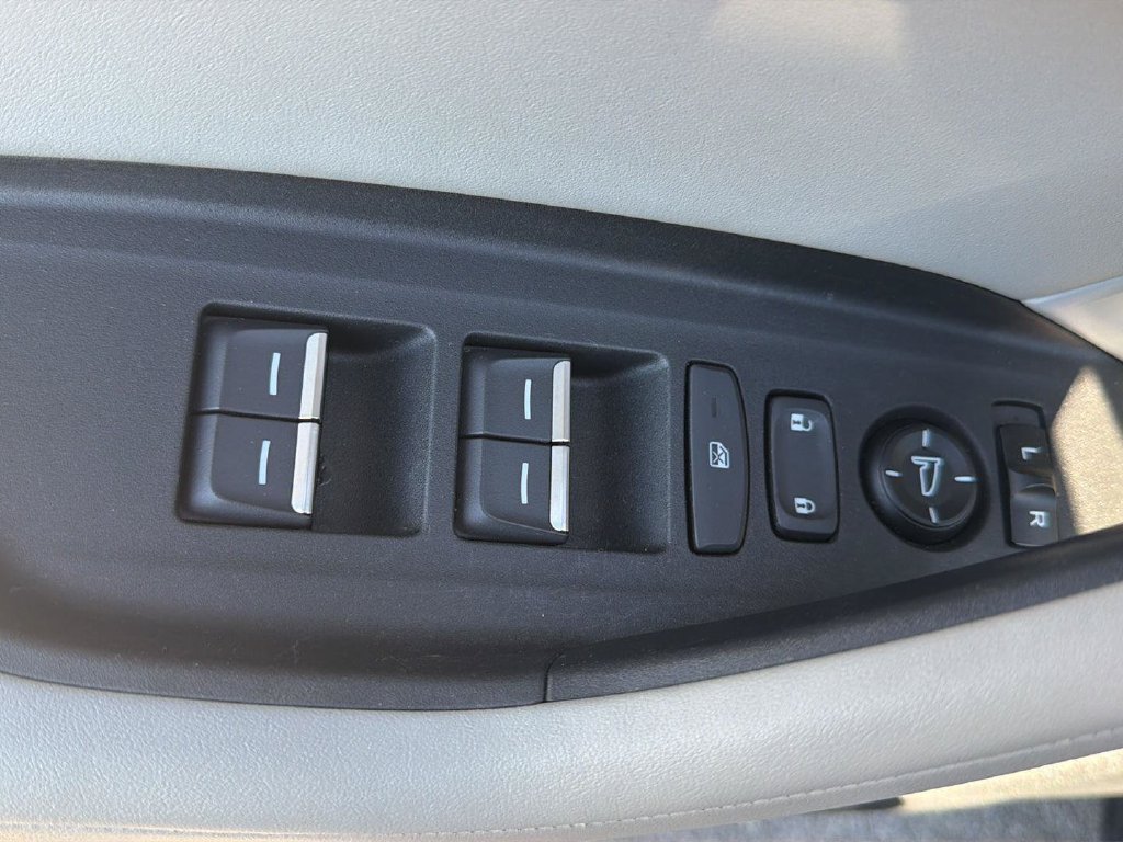 Used 2021 Acura TLX w/ Technology Package FWD image 14
