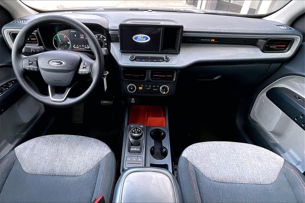 Used 2024 Ford Maverick XLT image 15