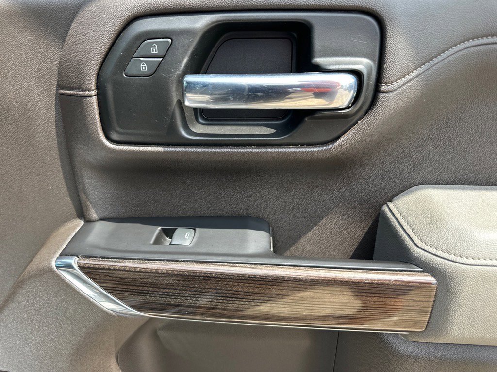 Used 2020 Chevrolet Silverado 1500 RST image 22