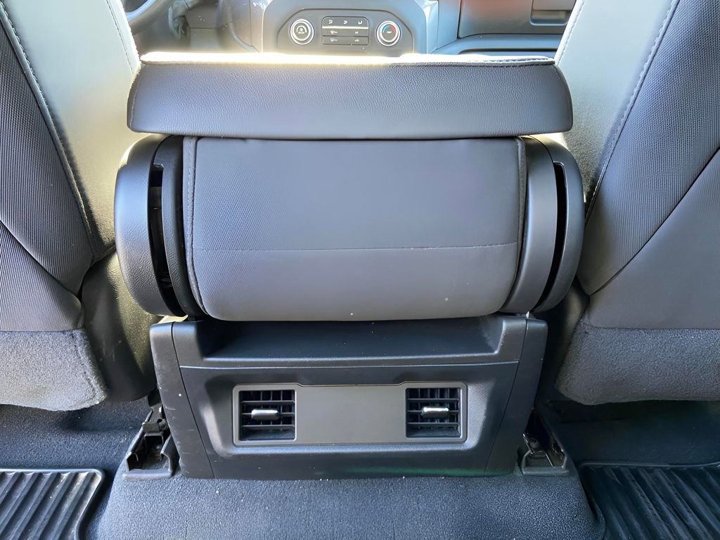 Used 2023 Chevrolet Silverado 1500 Custom image 18