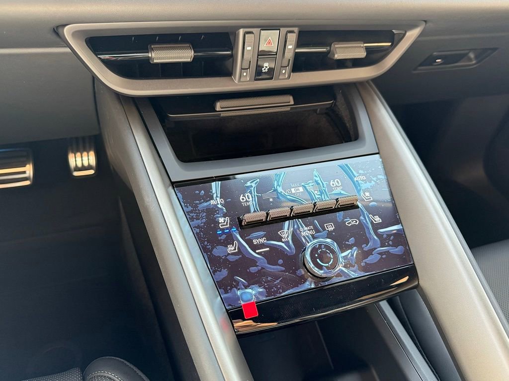 New 2025 Porsche Macan Turbo Electric image 15