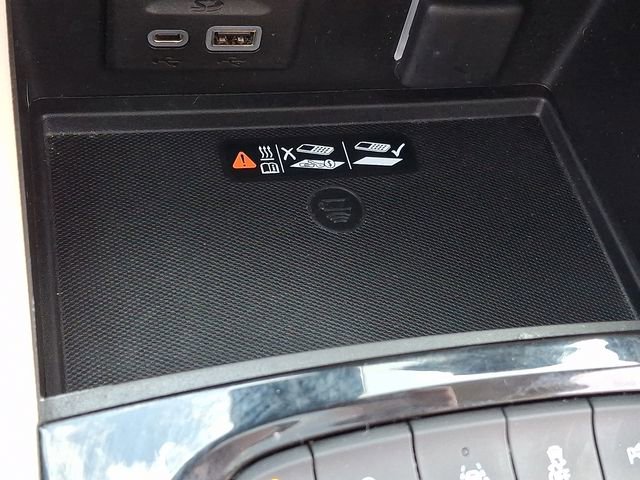 Used 2023 Buick Envision Avenir AWD/4WD image 27