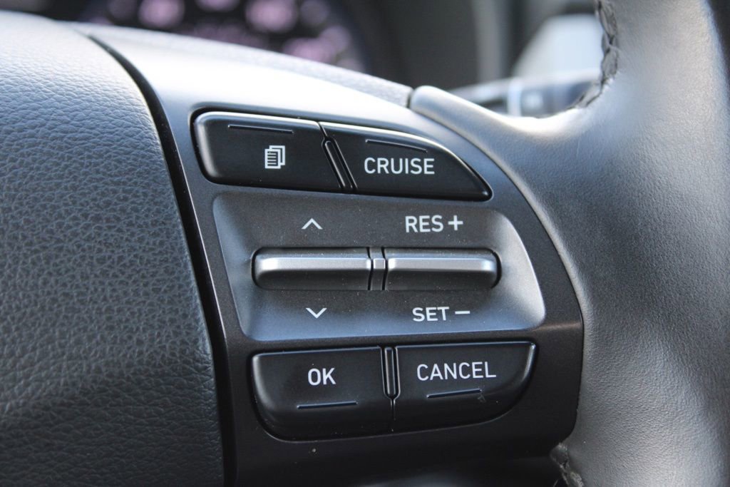 Used 2021 Hyundai Kona SEL w/ Cargo Package image 29