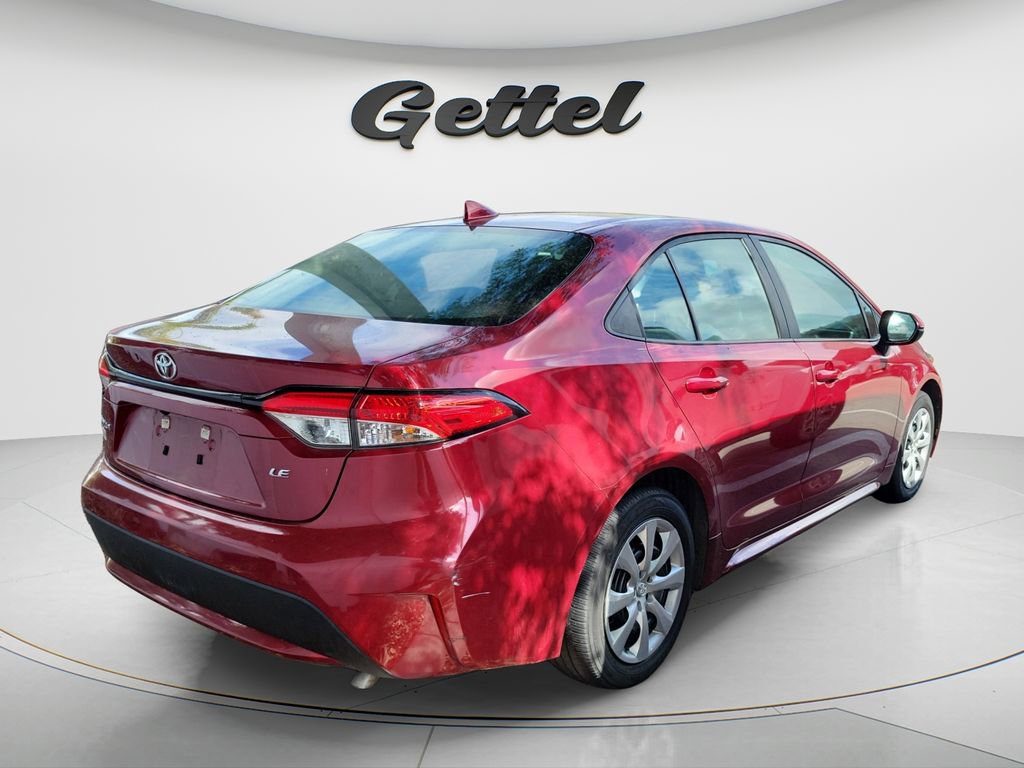 Used 2022 Toyota Corolla LE FWD image 5
