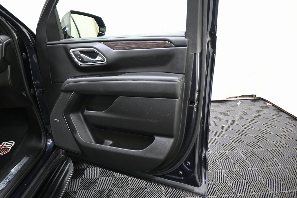 Used 2023 Chevrolet Tahoe LT image 29