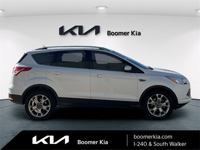 Used 2015 Ford Escape Titanium image 4