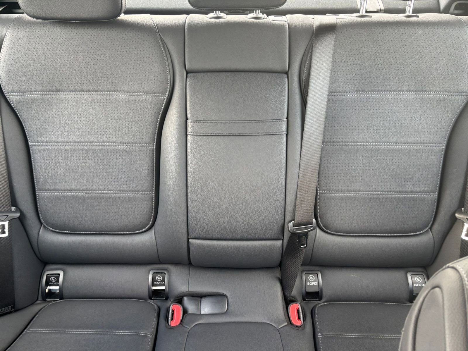 Used 2024 Mercedes-Benz C 300 Sedan image 40