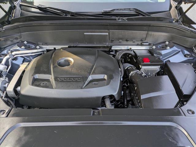 Used 2020 Volvo XC90 T5 Momentum image 22