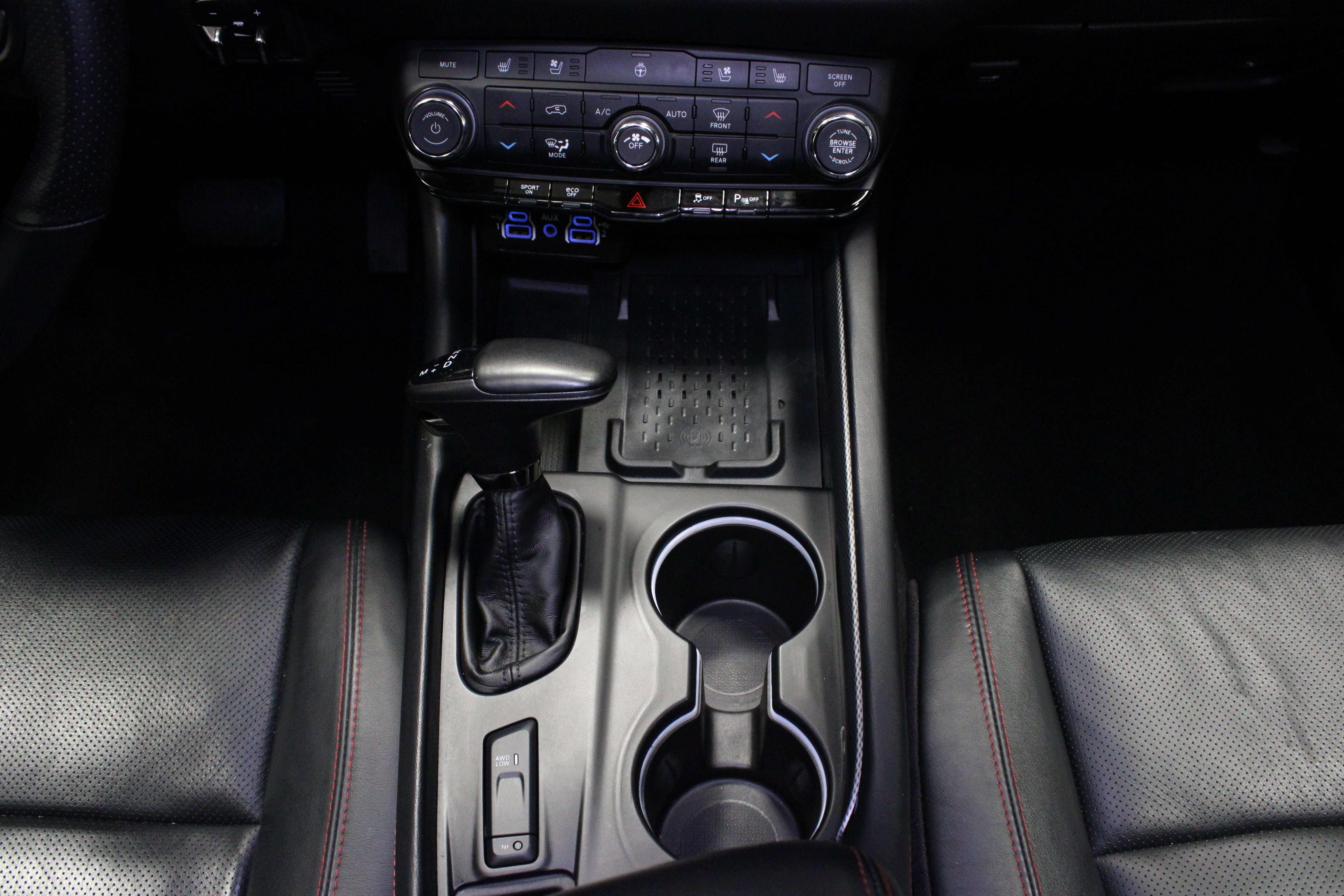 Used 2025 Dodge Durango R/T AWD/4WD image 23