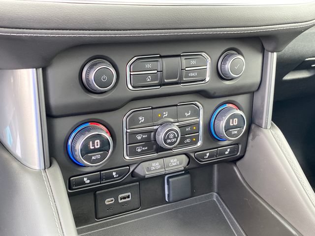 Used 2023 Chevrolet Tahoe Z71 AWD/4WD image 12