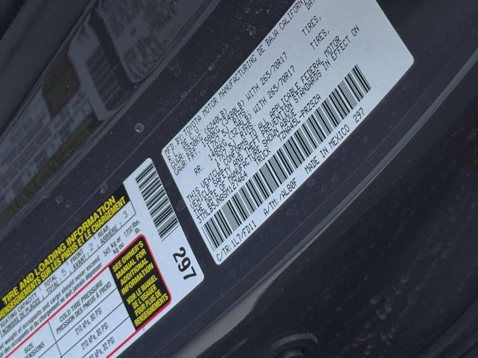 Used 2025 Toyota Tacoma TRD Off-Road image 29