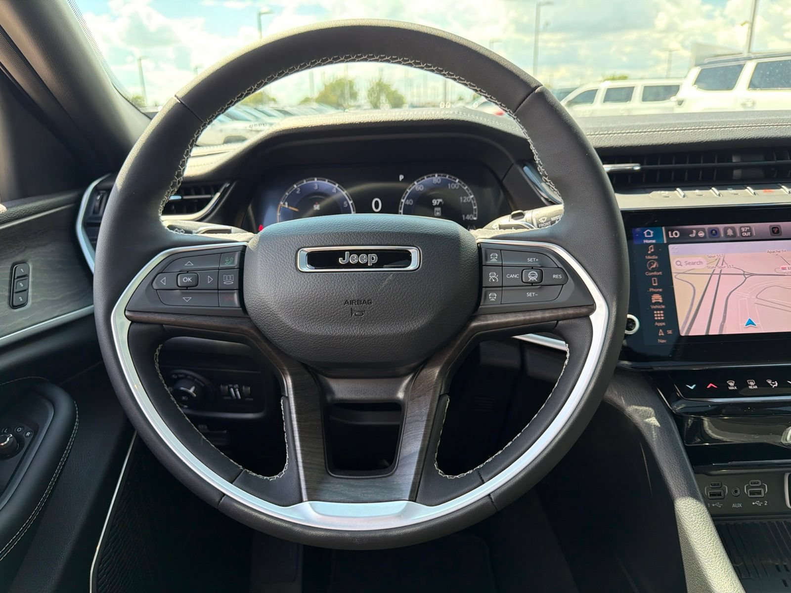 New 2026 Jeep Grand Cherokee Limited AWD/4WD image 21