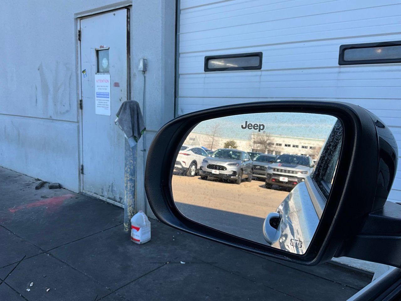 Used 2025 Jeep Compass Trailhawk image 19