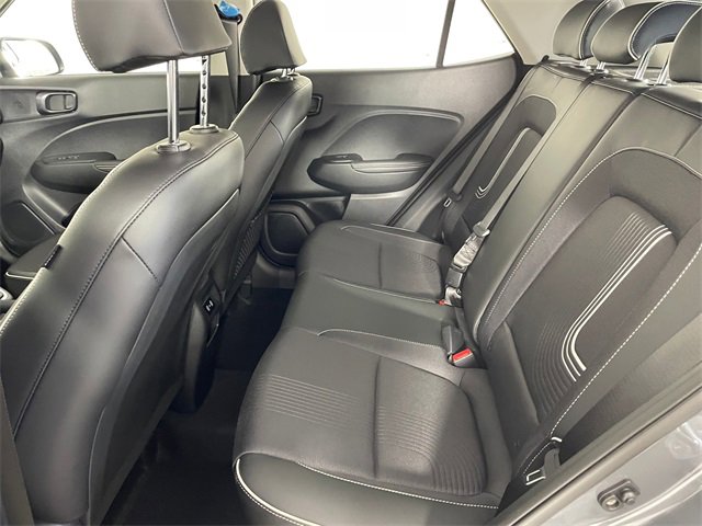 New 2025 Hyundai Venue Limited image 14