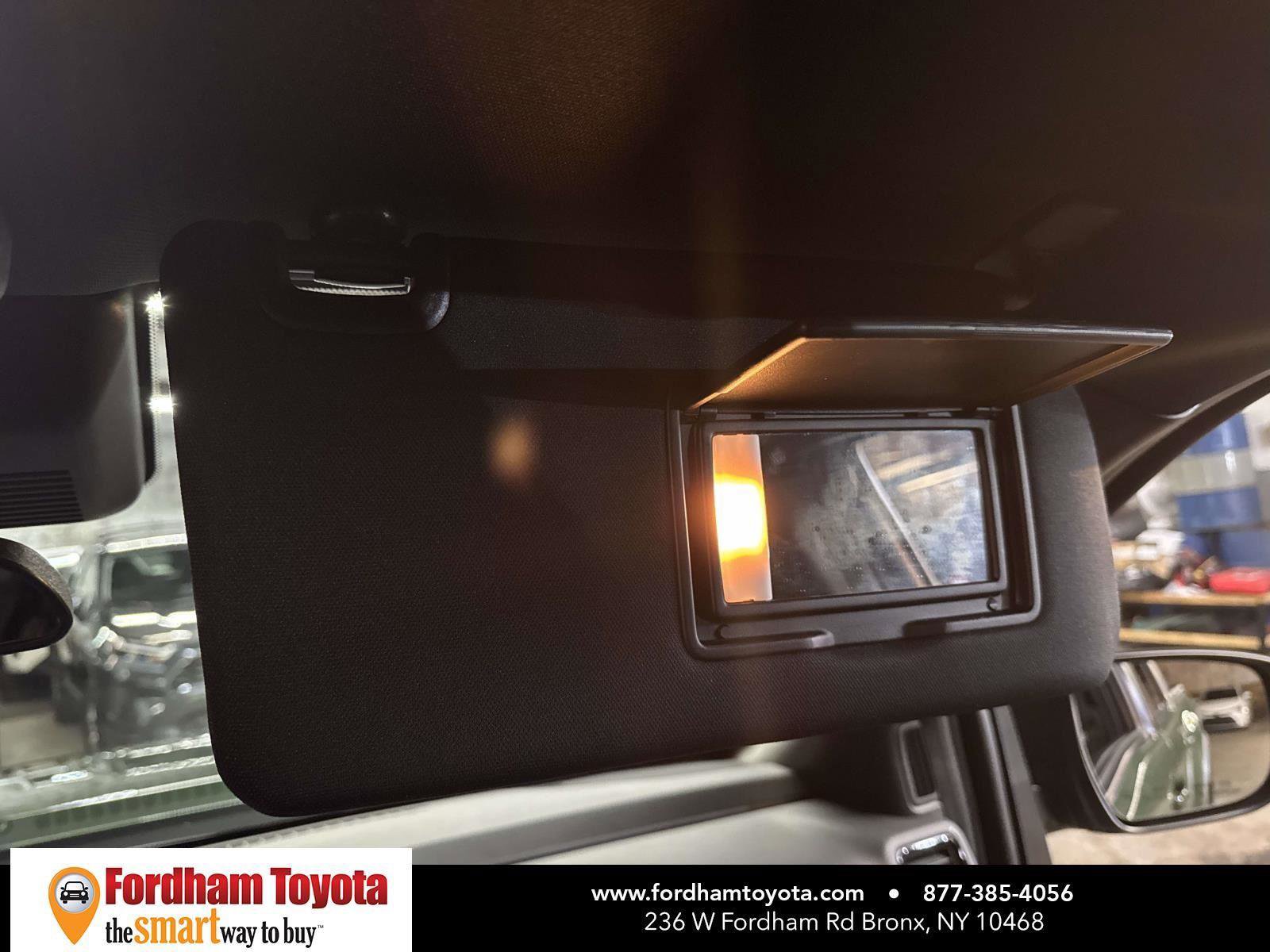 Used 2022 Nissan Frontier PRO-4X image 29