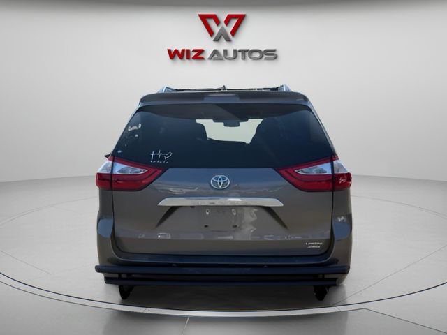 Used 2017 Toyota Sienna Limited Premium AWD/4WD image 4