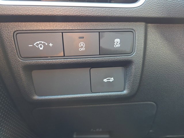 Certified 2025 Hyundai Sonata SE image 11