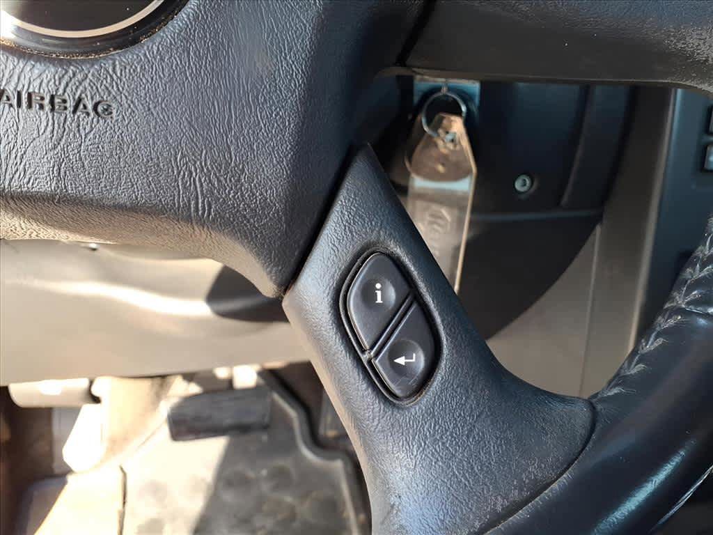 Used 2005 HUMMER H2 SUT w/ Preferred Equipment Group image 20