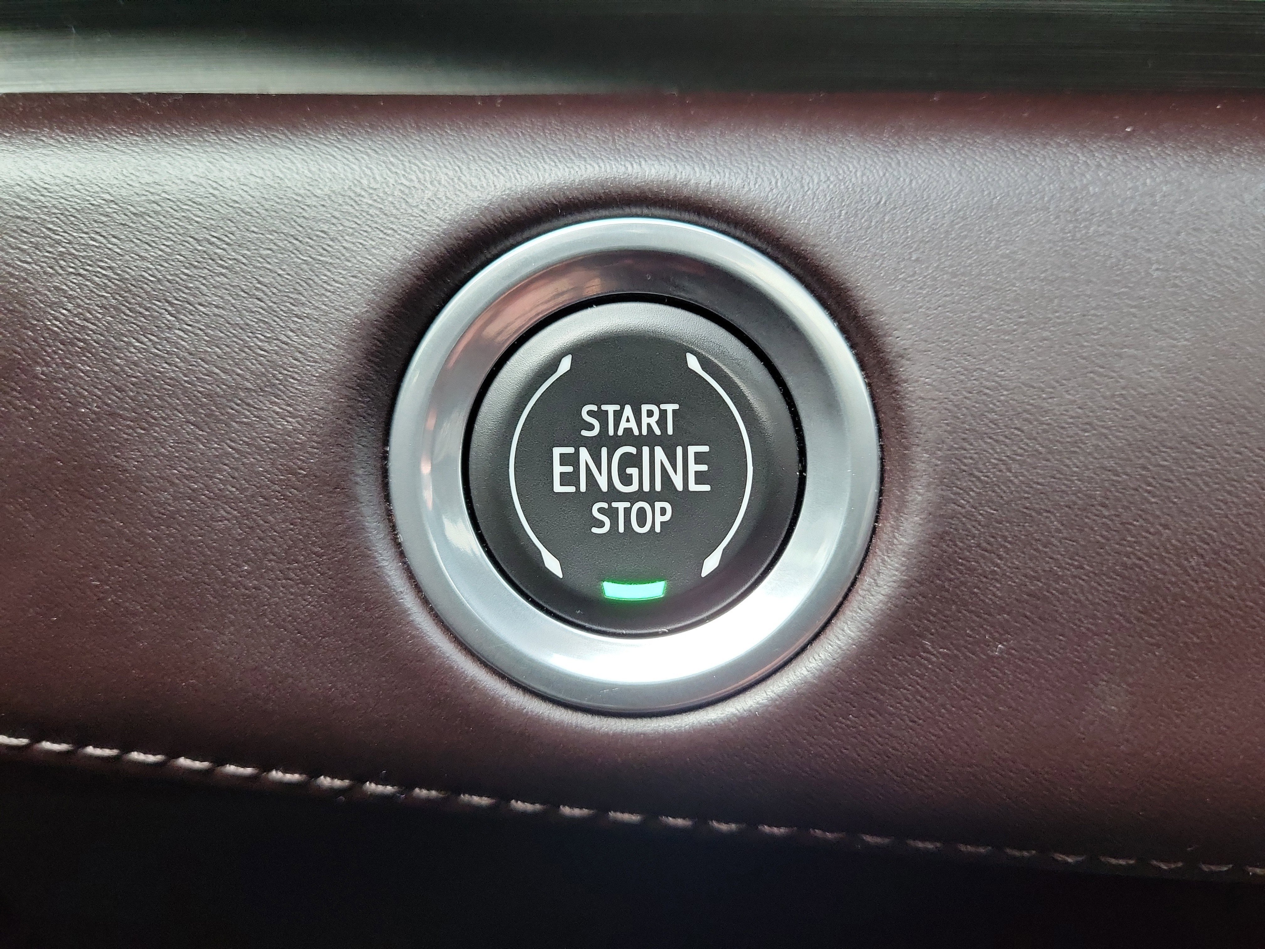 Used 2021 Cadillac Escalade ESV Sport Platinum image 34