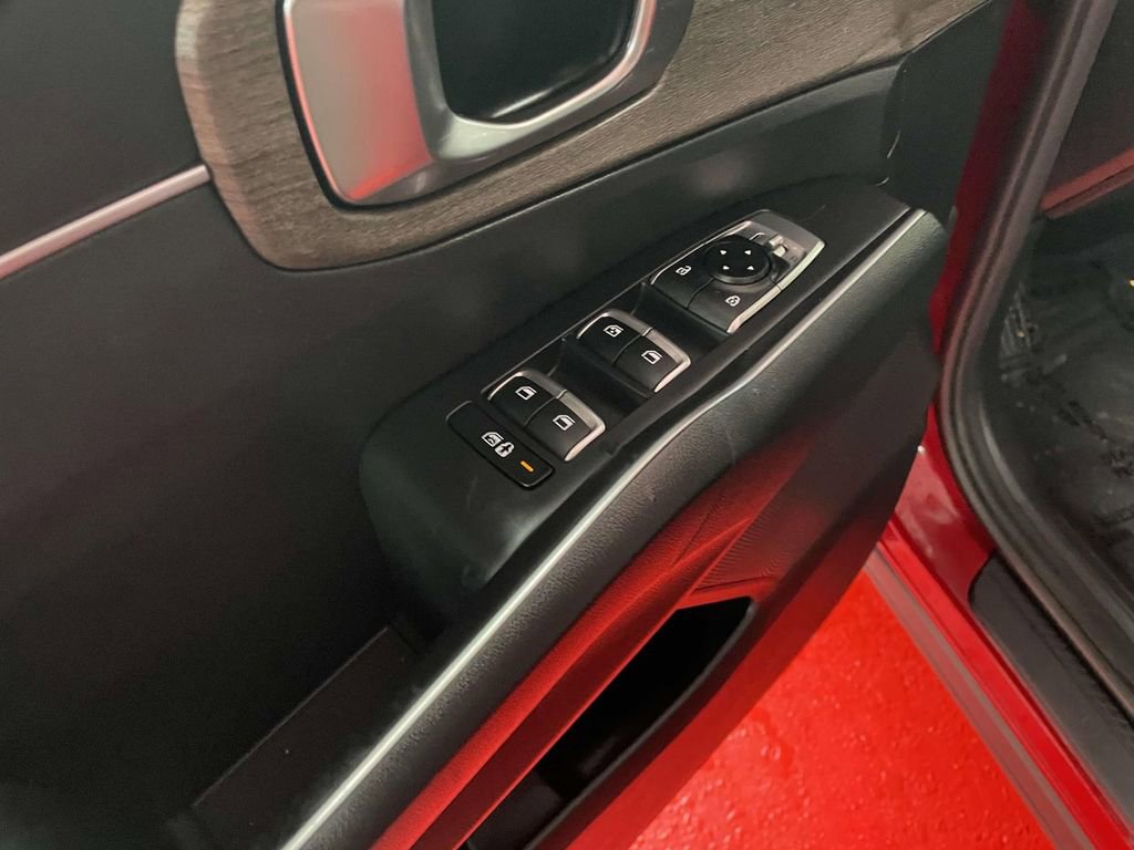 Used 2021 Kia Sorento EX image 26