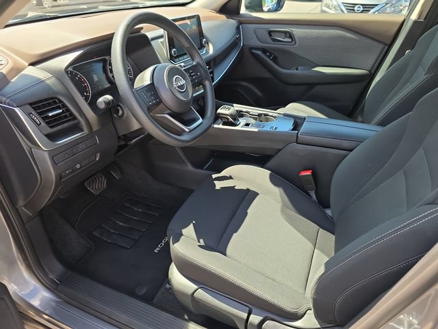 Used 2023 Nissan Rogue S FWD image 10