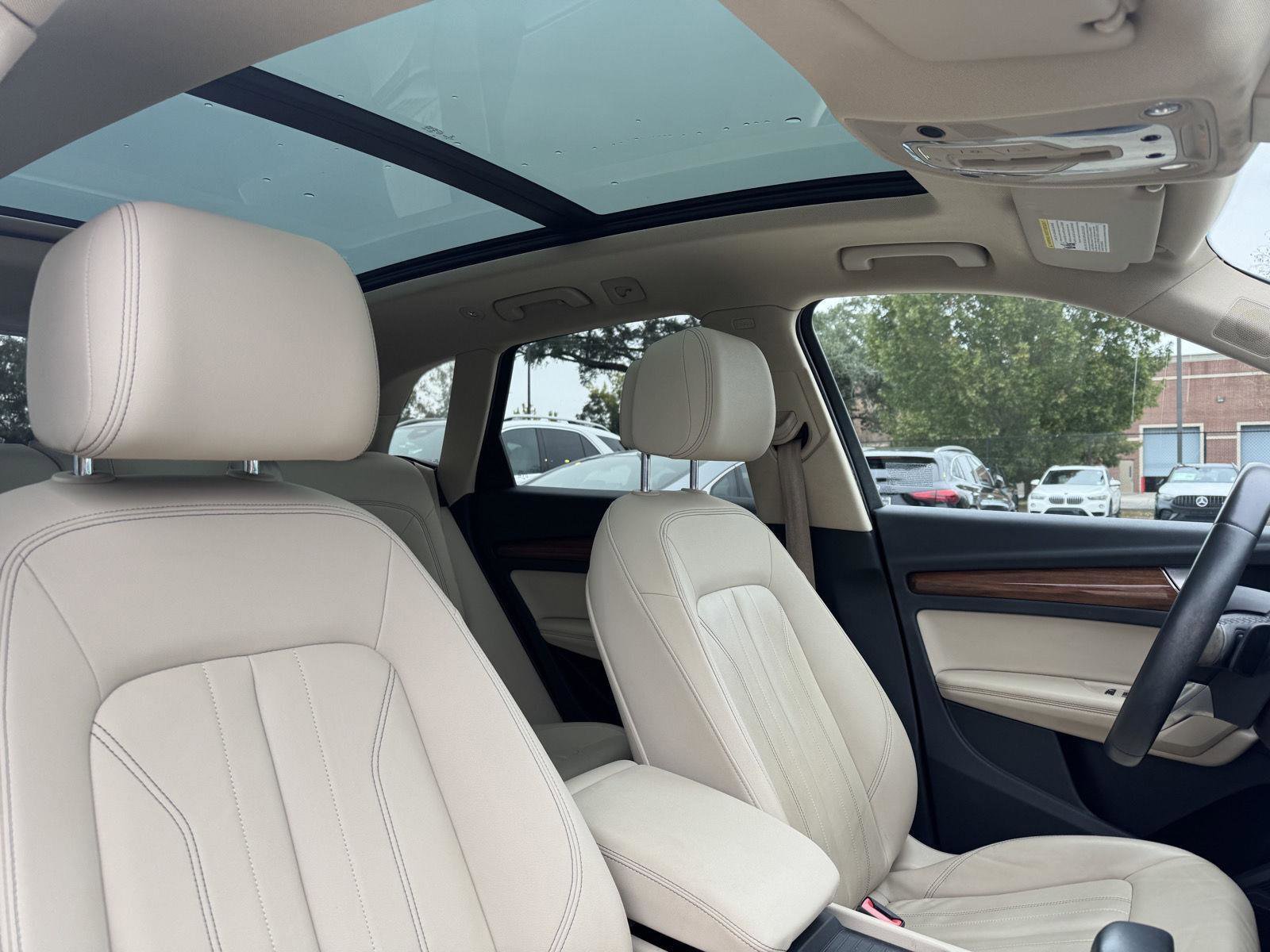 Used 2021 Audi Q5 Premium Plus image 30