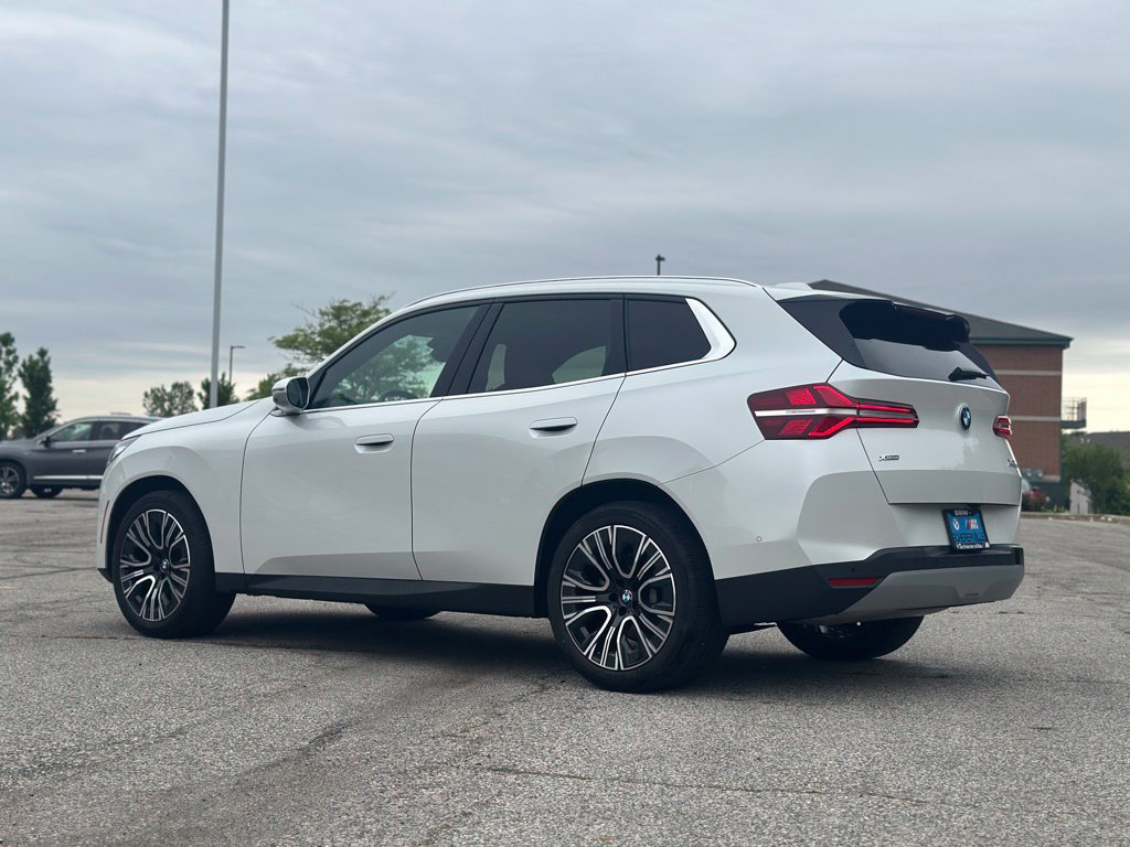 New 2026 BMW X3 xDrive30i w/ Premium Package AWD/4WD image 5