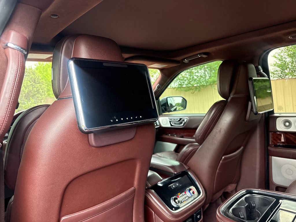 Used 2018 Lincoln Navigator Black Label AWD/4WD image 22