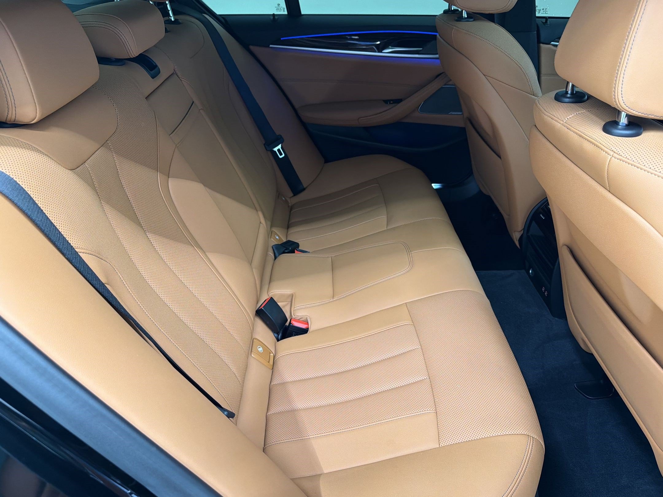 Used 2021 BMW 540i xDrive w/ M Sport Package AWD/4WD image 31