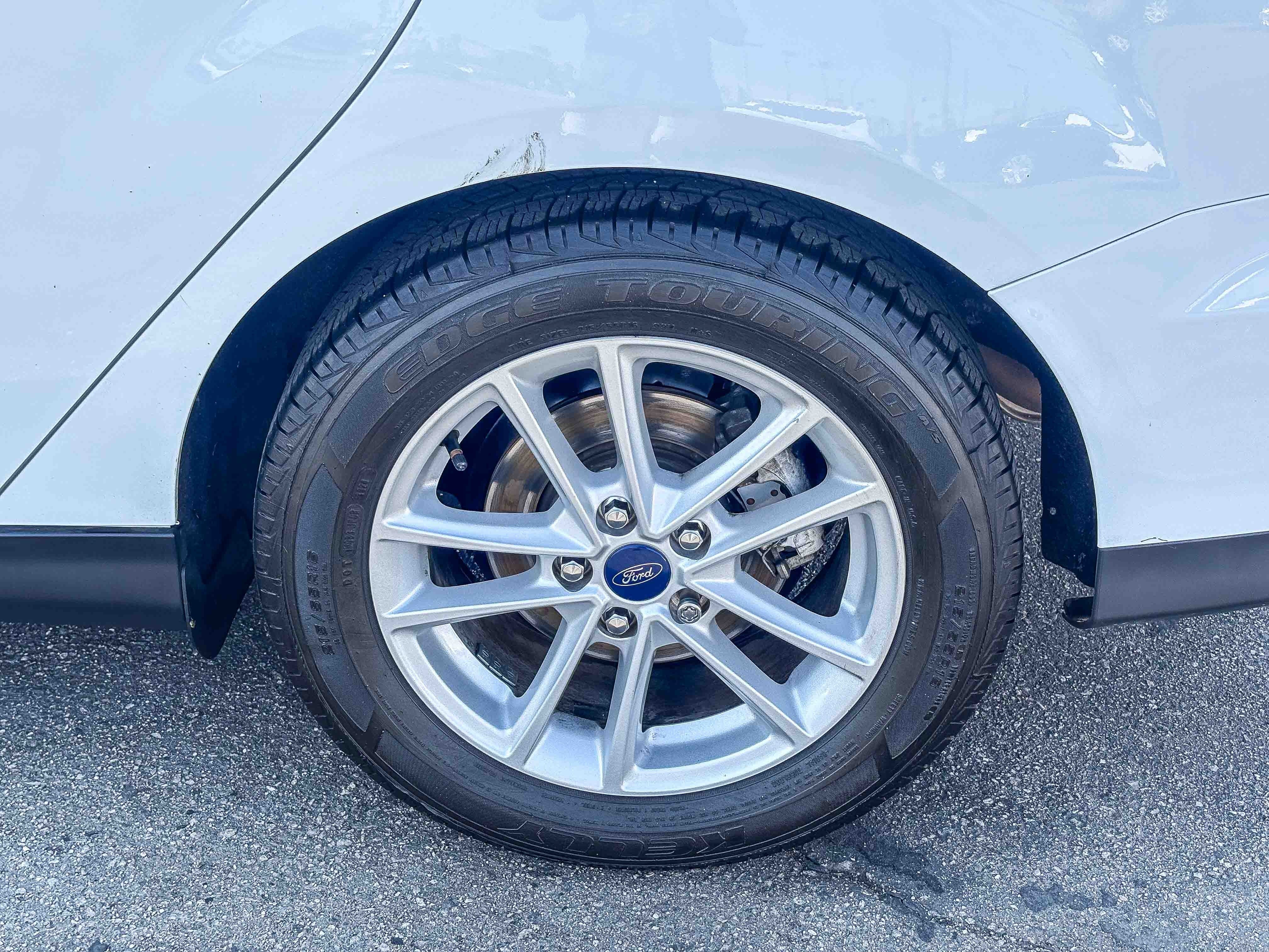 Used 2017 Ford Focus SE FWD image 12