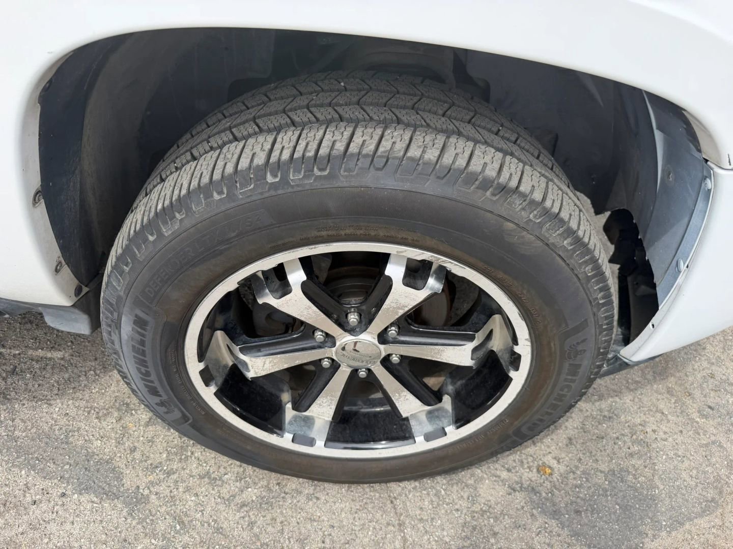 Used 2007 Chevrolet Avalanche LT w/ LT Preferred Equipment Group AWD/4WD image 31