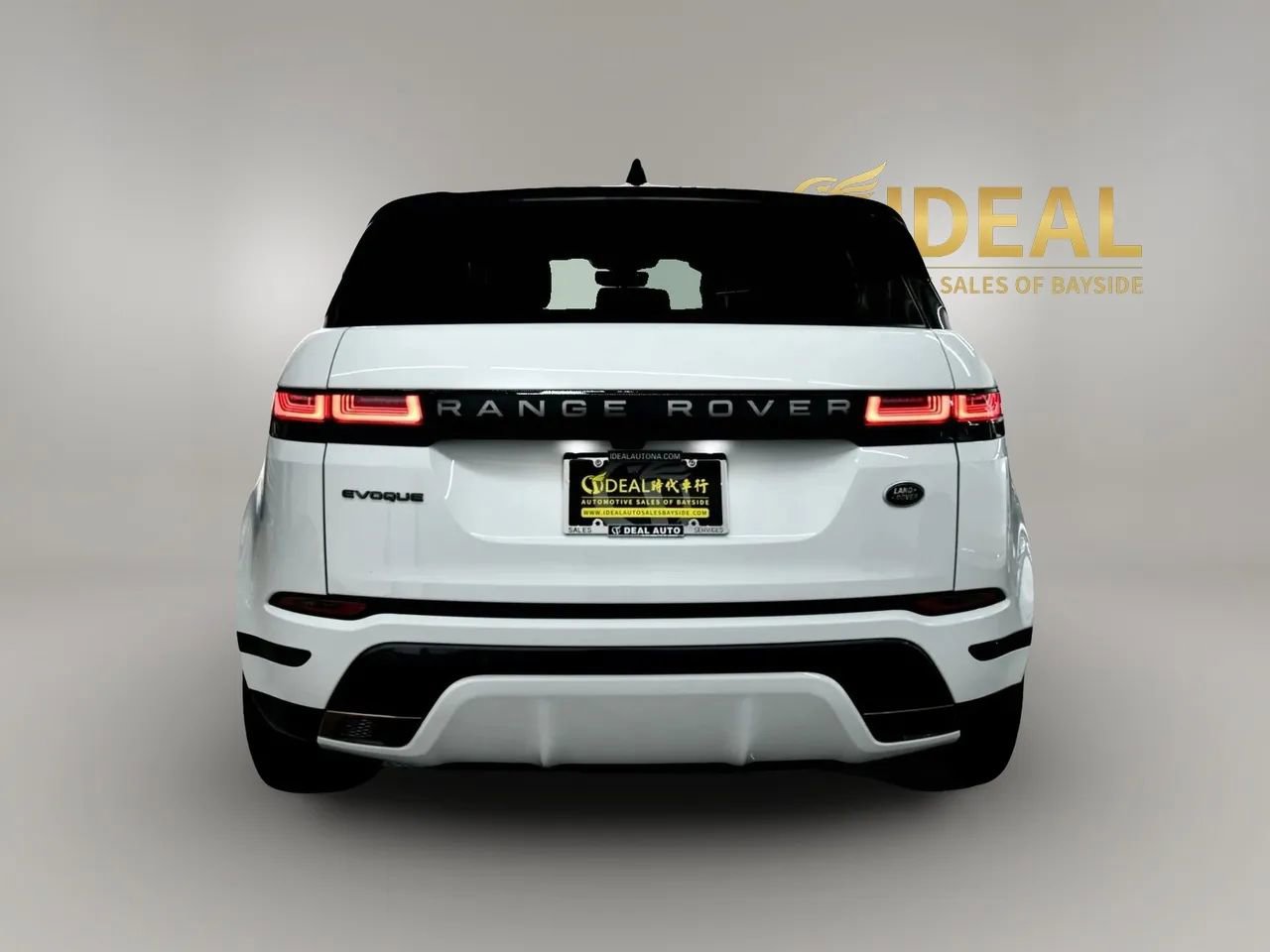 Used 2022 Land Rover Range Rover Evoque R-Dynamic SE image 6