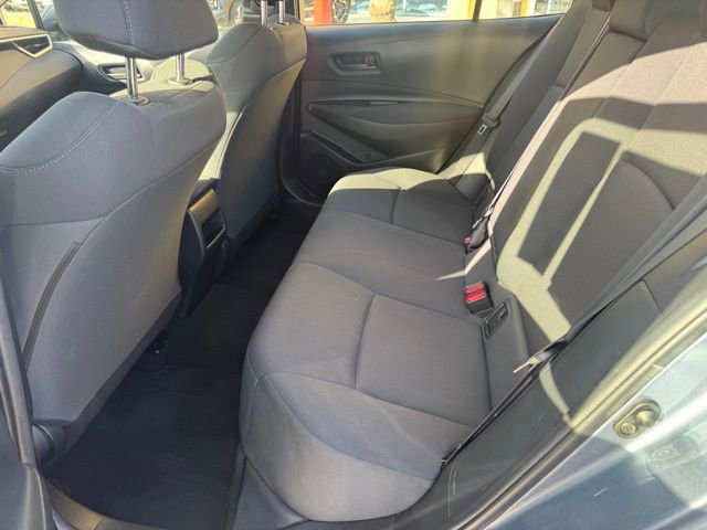 Used 2022 Toyota Corolla LE image 11