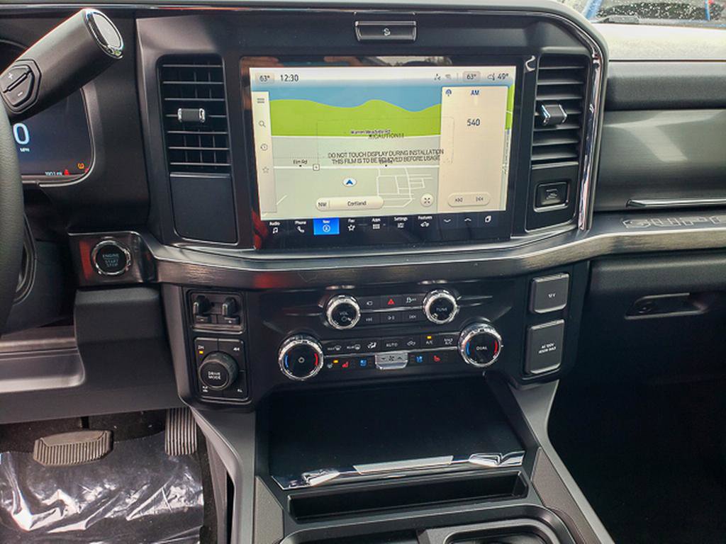 New 2026 Ford F250 4x4 Crew Cab Super Duty image 9